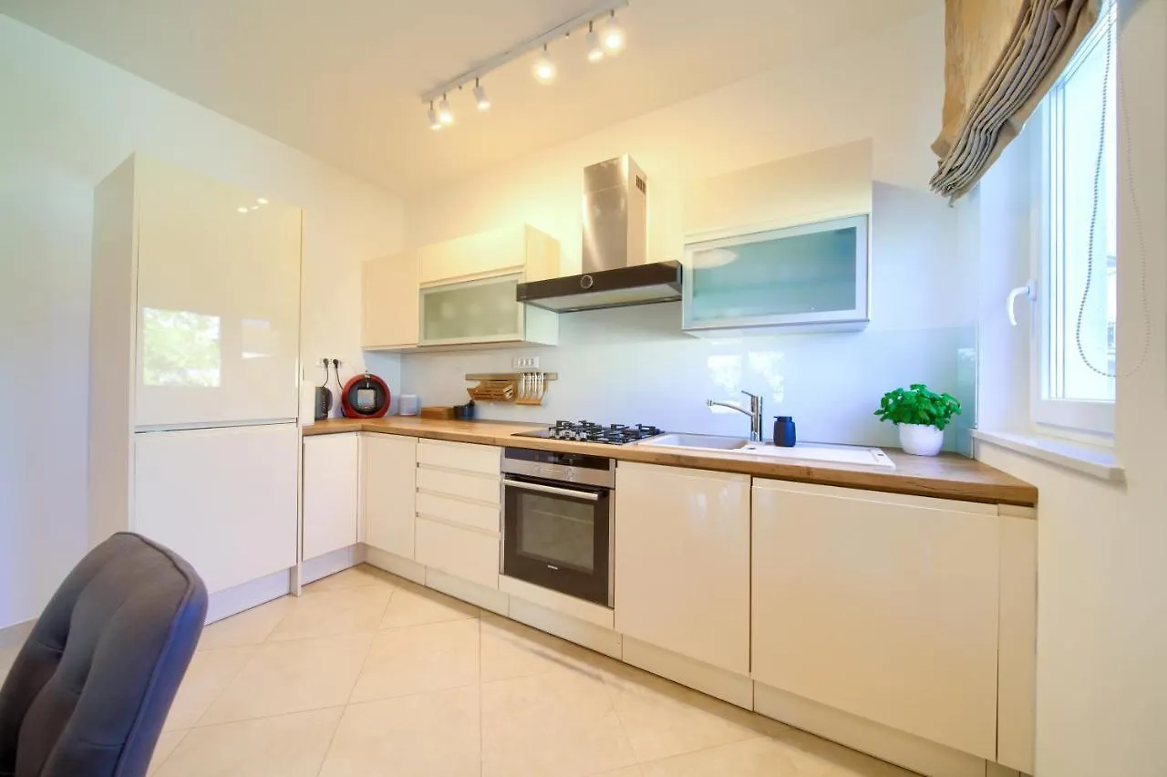 Tramonto Apartment Krk Town